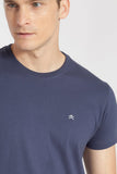 CAMISETA CON BORDADO
